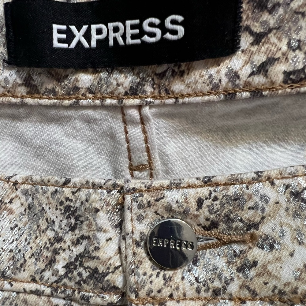 Express Pattern Jeans - image 4
